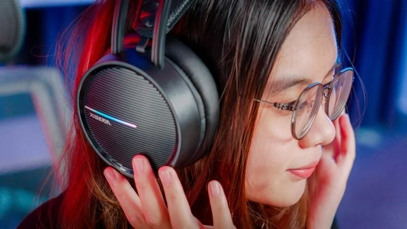 so-sanh-am-thanh-vom-7-1-tren-loa-va-tren-tai-nghe-3